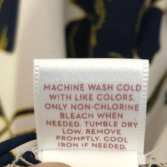 LC Lauren Conrad Runway Collection Floral Print Flutter Top - Picture 9 of 10